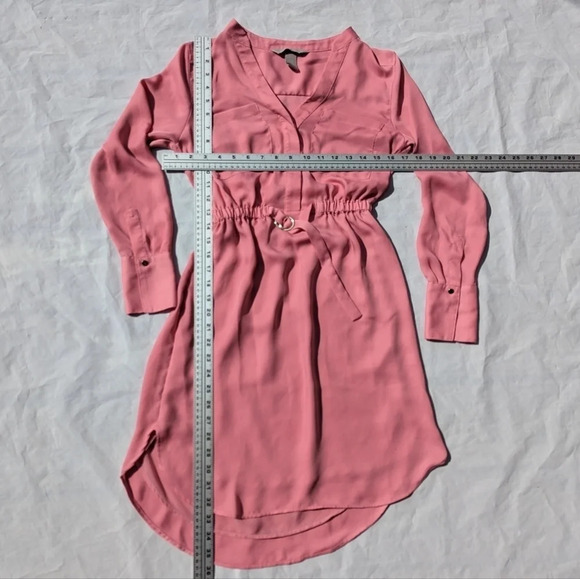 H&M Pink  with Gold V Neck Long Sleeve Dress, belt front - Size XXS Barbie - Picture 4 of 11